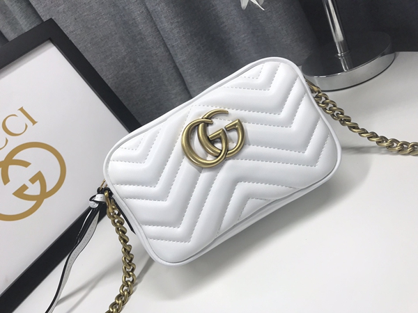 激安グッチバッグコピー内部構造